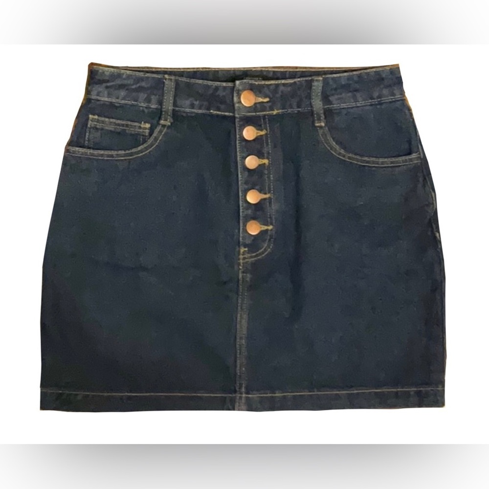 Brand new denim rainbow skirt fin forever 21. W1-01